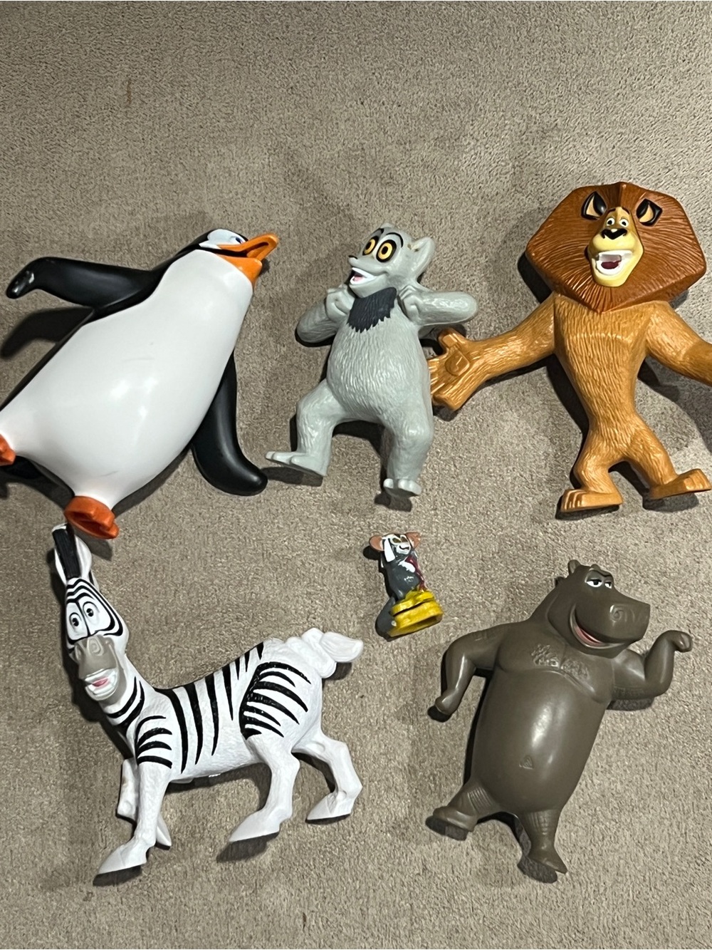 Madagascar Movie Figures - Lion, Penguin, Hippo, Zebra lot of 5